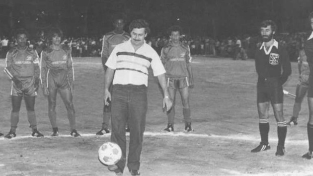 Sự xuất hiện của Escobar thay đổi bộ mặt bóng đá Colombia. Ảnh: Fourfourtwo.
