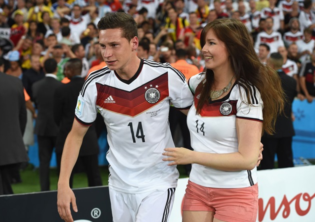 Dàn WAGS 'xinh như mộng' của tuyển Đức ở World Cup 2018 - Bóng Đá