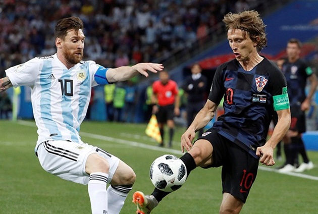 BLV Quang Huy so sánh giữa Messi và Ronaldo - Bóng Đá