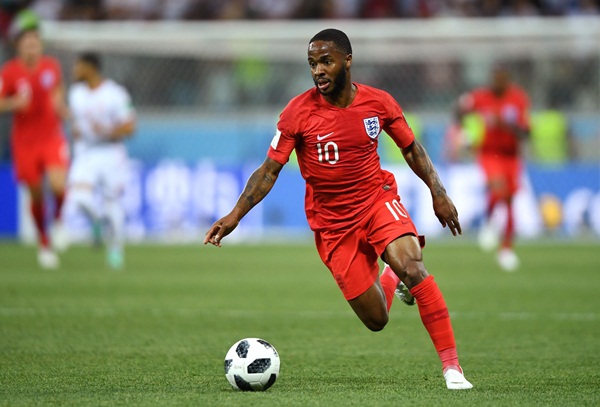 Sterling đang tỏ ra rất vô duyên với World Cup lần này với hàng loạt cơ hội bị bỏ lỡ.