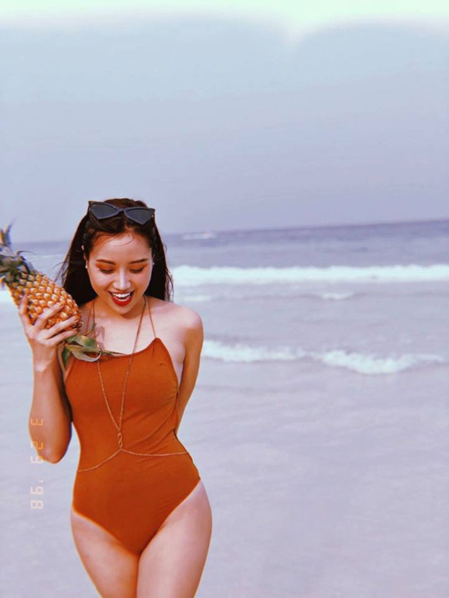 Với vai trò MC, Giáng Ly được khen ngợi là năng động, hoạt ngôn, biết cách truyền lửa cho chương trình.