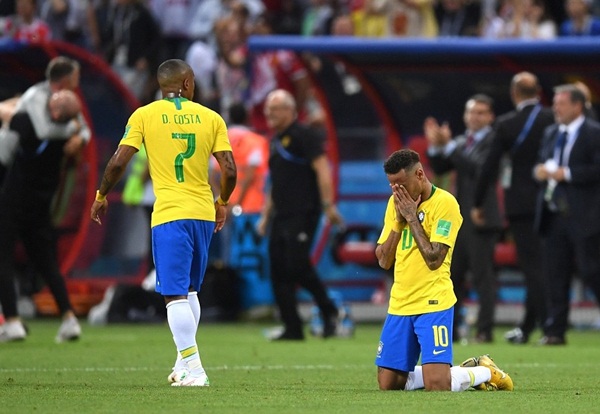 Brazil bị loại ở World Cup 2018 là bởi… vận đen của Neymar? - Bóng Đá