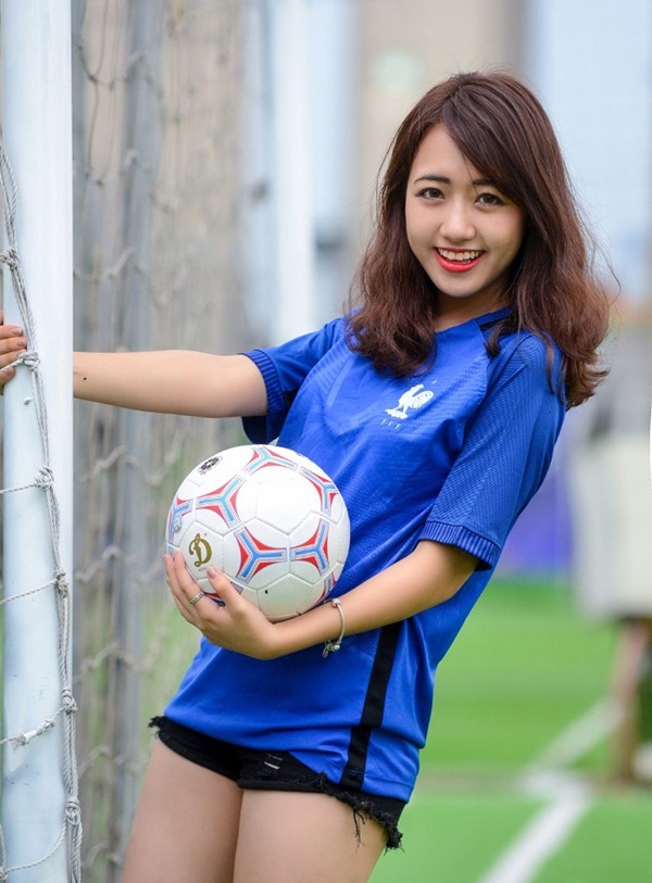 Vũ Quỳnh Anh đang học tập tại trường Camden Catholic High School (Cherry Hill, New Jersey, Mỹ). (Nguồn: Zing)