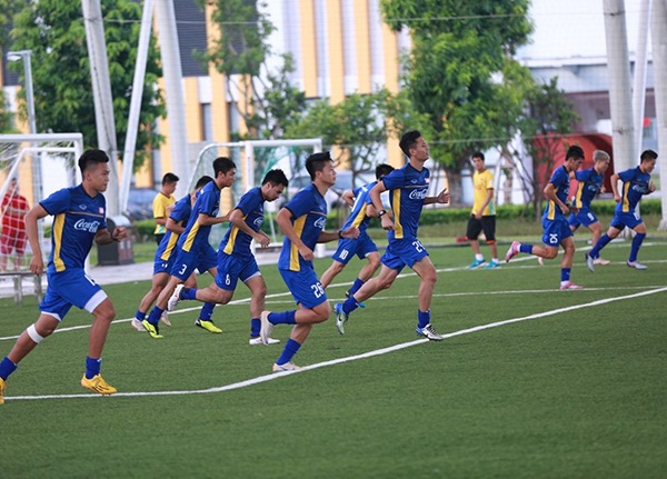 Olympic Việt Nam: Không gian nan, đừng mơ thành tích - Bóng Đá