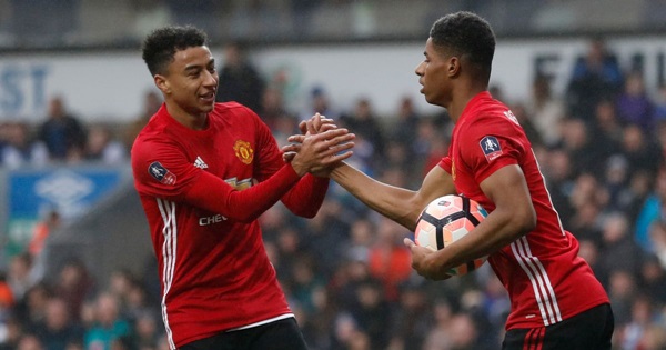 Những điều mà Mourinho cần phải học tập ở Sir Alex - Bóng Đá