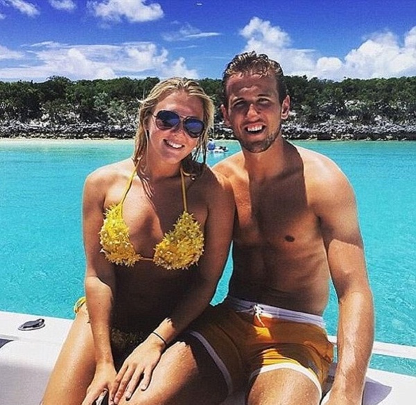 Ngoài ra, anh cũng dành rất nhiều thời gian tập gym ngoài những giờ luyện bóng cùng đồng đội.