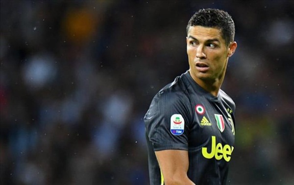 Ronaldo ra yêu sách cực choáng với Juventus - Bóng Đá