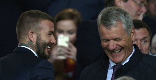 Beckham trầm ngâm nhìn MU đánh rơi điểm trên sân nhà - Bóng Đá