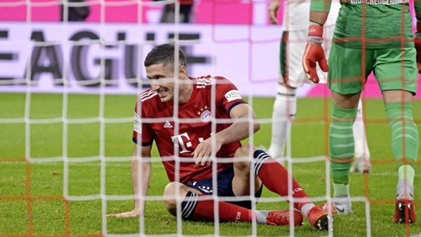 Nhìn lại thảm bại của Bayern ngay tại thánh địa Allianz Arena - Bóng Đá