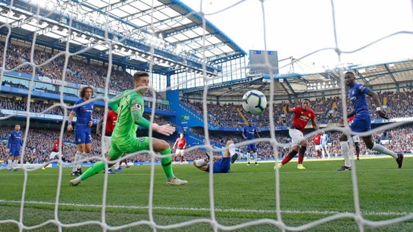 Martial là nhân tố tạo khác biệt trong trận chiến Chelsea vs MU.