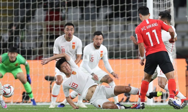 Thái Lan tự tin sẽ đánh gục Trung Quốc ở Asian Cup - Bóng Đá