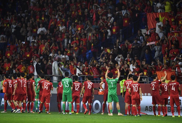 Đẳng cấp của ĐT Việt Nam và Văn Lâm xứng đáng được ghi nhận sau khi Asian Cup 2019 kết thúc. Ảnh: Thuận Thắng.