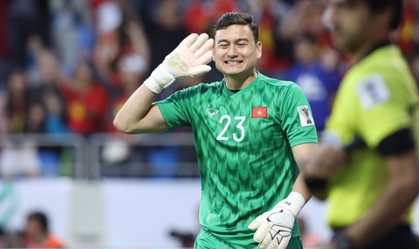 Đặng Văn Lâm theo nhà báo Thái Lan thừa khả năng chơi bóng tại giải Thai.League.