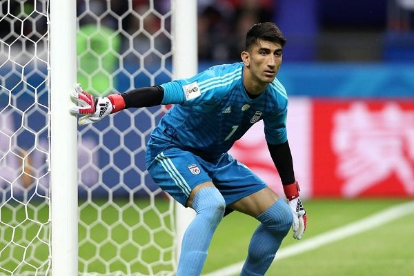 Alireza Beiranvand là một trong những thủ môn hay nhất châu Á: Nếu có bất kỳ nghi ngờ nào cho phong độ ấn tượng của thủ thành 26 tuổi tại World Cup 2018, thì Asian Cup 2019 sẽ là câu trả lời xác đáng nhất về khả năng của Alireza. Người gác đền tuyển Iran giữ sạch lưới trong 5 trận liên tiếp và có những tình huống cứu thua xuất thần. Anh cũng là cái tên được nhiều đội bóng châu Âu săn đón thời điểm Asian Cup đang diễn ra.