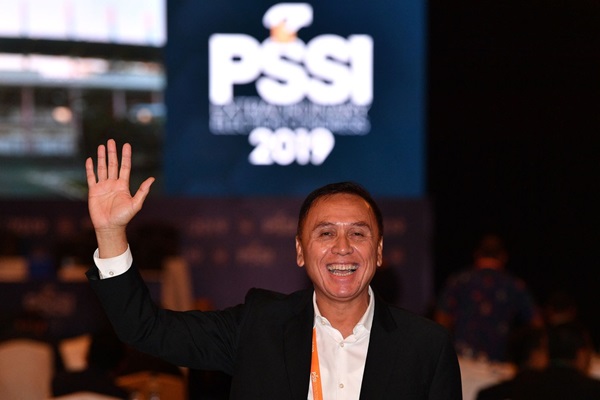 Ông Mochamad Iriawan không được đánh giá cao về chuyên môn bóng đá, nhưng đang là người đứng đầu PSSI. Ảnh: Antara Foto.