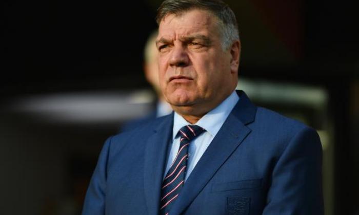 sam-allardyce-lo-lang