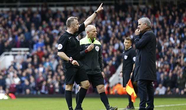 Mourinho giận mất khôn.