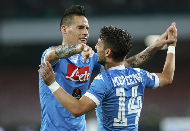 Mertens và Hamsik là hai khẩu pháo hạng nặng mà Napoli đang sở hữu.