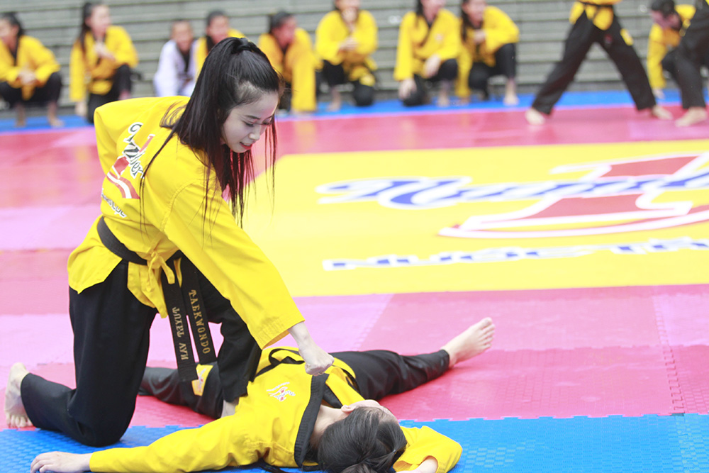Những trận thi đấu sắp tới sẽ áp dụng luật thi đấu đối kháng theo hạng cân Olympic.