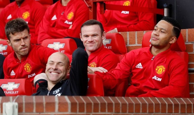 Rooney sẽ được đá chính ngay từ đầu.