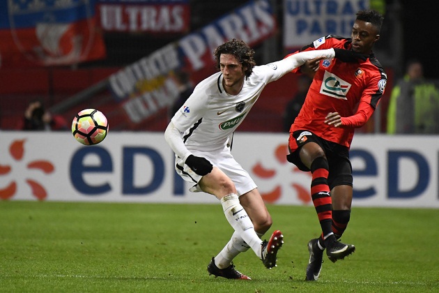 PSG chơi thong dong vẫn có thêm bàn thắng ở những phút cuối.