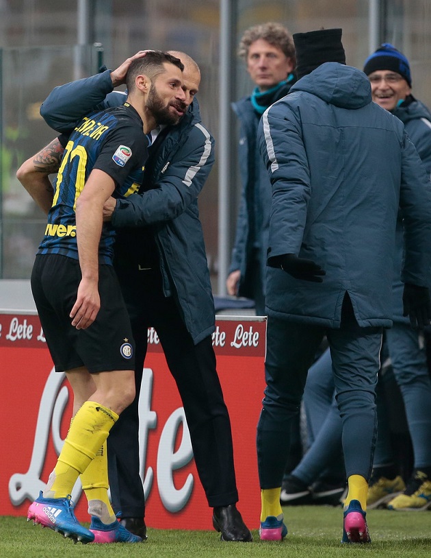 Anh là người kiến tạo để Candreva làm bàn ở phút 54.