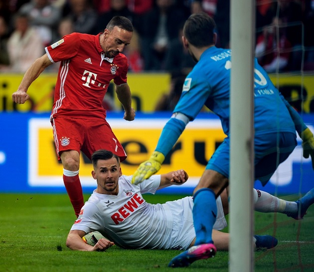 Ribery đánh dấu sự trở lại bằng một pha lập công ở phút 90.