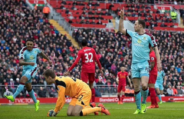 Tuy nhiên, họ lại để thủng lưới ngay phút thứ 7.