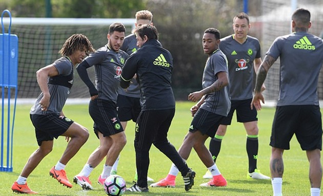 Ông vẫn thể hiện được những kĩ năng như thời còn đỉnh cao.