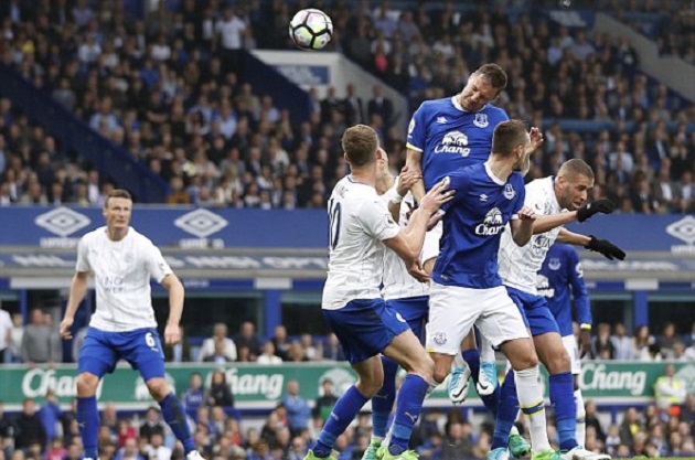 một bàn của Jagielka đã giúp Everon vượt qua Leicester với tỉ số 4-2.
