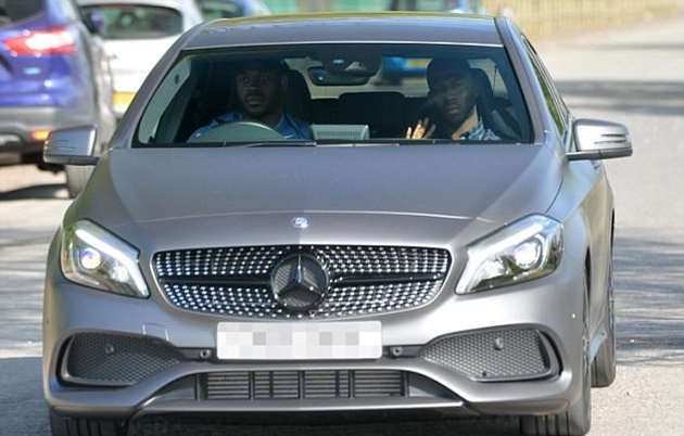 Timothy Fosu-Mensan bệnh binh mới nhất của Quỷ đỏ.