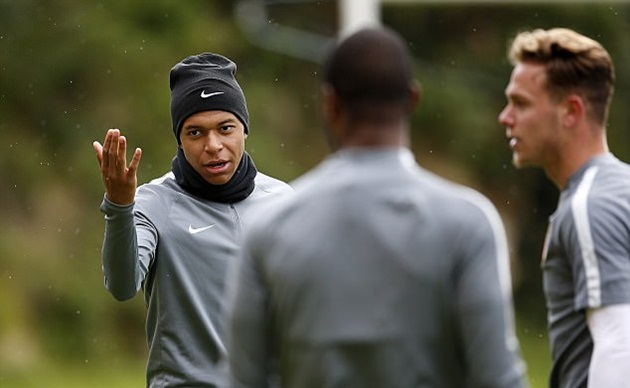 Ở giải quốc nội, Monaco đang băng băng về đích.