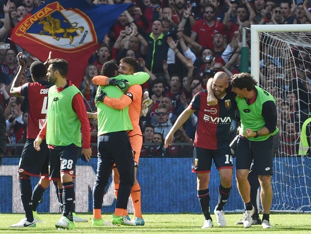 Genoa đã có 3 điểm một cách ngoạn mục.