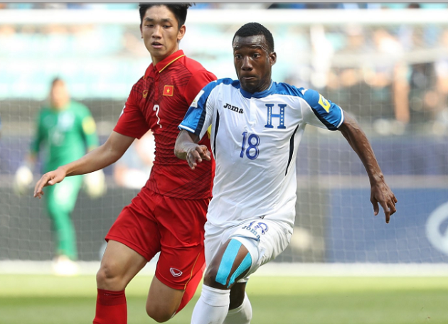 Sang hiệp hai, U20 Honduras bắt đầu tăng tốc.