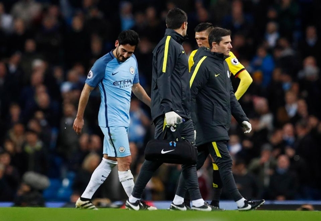 Vắng Guendogan, Man City cũng hụt hơi trong nửa sau mùa giải.