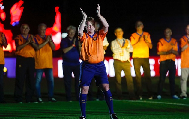 Người hùng 25 năm về trước - Koeman.