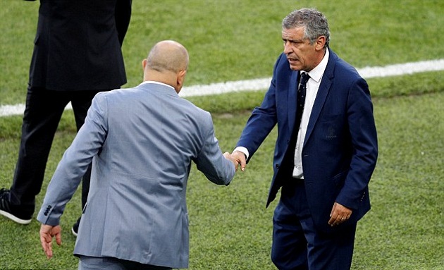 Không hiểu điều này có phá vỡ những toan tính của ông Santos hay không?