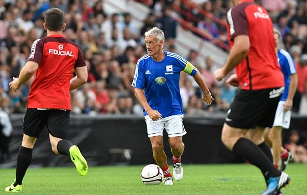 Didier Deschamps - người đội trưởng của thế hệ 98 lừng danh giờ đang là HLV trưởng của tuyển Pháp.