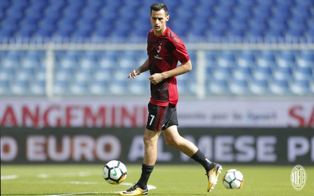 Tân binh Kalinic sau trận đấu tuyệt vời trước Udinese tiếp tục được cho đá chính.