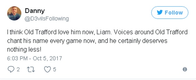 Tôi nghĩ sân Old Trafford là tình yêu của anh ấy hiện tại. SVĐ hát vang tên anh mỗi trận. Fellaini đã chứng minh mình hoàn toàn xứng đáng.