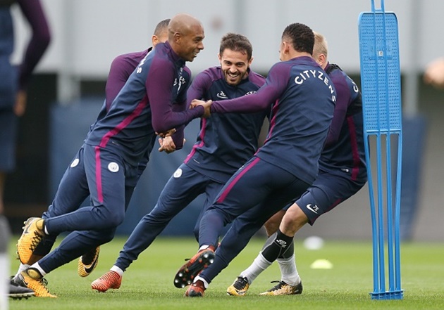 Tiếng cười luôn rộn ràng trên môi các cầu thủ Man City.