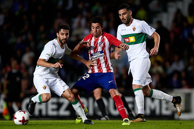 Hơn nửa giờ đồng hồ sau, Atletico vẫn không thể nào ghi thêm được bàn thắng nào. Họ sẽ chờ cuộc tái đấu vào tháng 11 để xem ai sẽ lại đội đi tiếp.