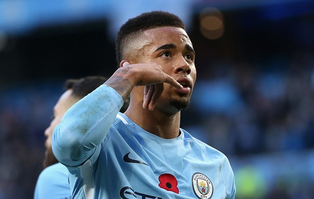 Tuy nhiên, niềm vui của Arsenal đã bị Jesus dập tắt ở phút 74 với một pha đệm bóng dễ dàng.