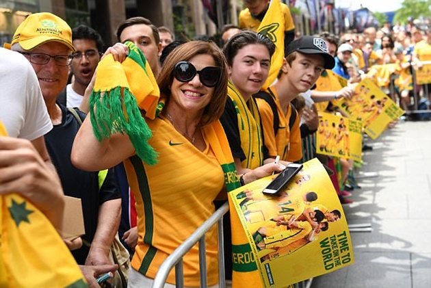 Chiến thắng 3-1 trước Honduras đã giúp các cầu thủ Australia lần thứ 4 liên tiếp góp mặt tại sân chơi World Cup.