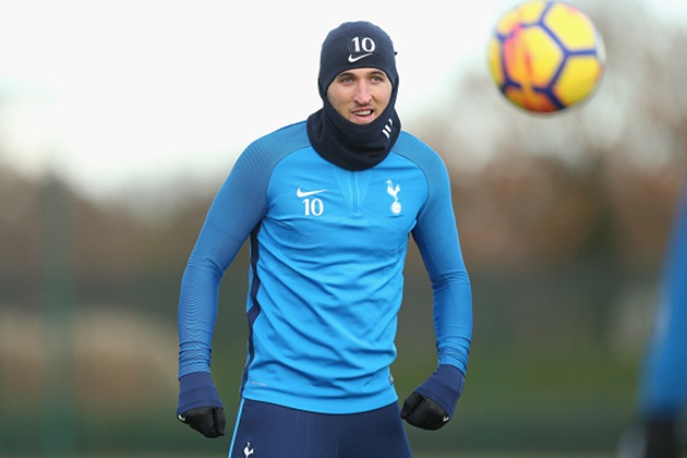 Kane dĩ nhiên vẫn là niềm hi vọng số một của Gà trống.