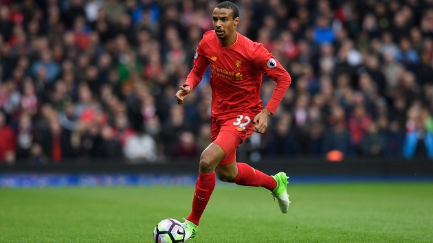 Klopp đang đau đầu giải "bài toán" Matip.