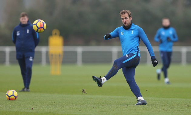 Harry Kane đang muốn nổ súng trở lại để quên đi thất bại nặng nề 1-4 trước Man City.