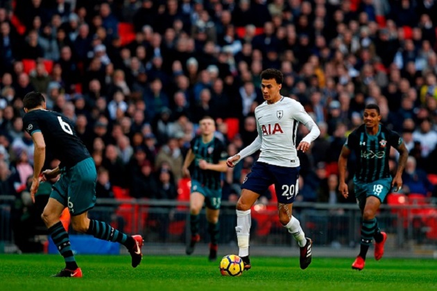 Thắng trận cách biệt, Tottenham đã mang về một ngày lễ Tặng quà không thể ý nghĩa hơn với khán giả.