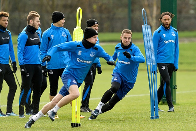 Viện binh khủng trở lại, Everton quyết