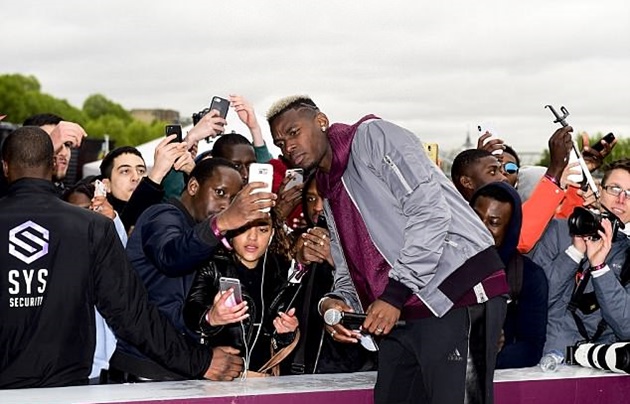 Theo đó, mẫu giày mới mà Adidas tung ra có tên là "Adidas Football x Paul Pogba Capsule Collection".